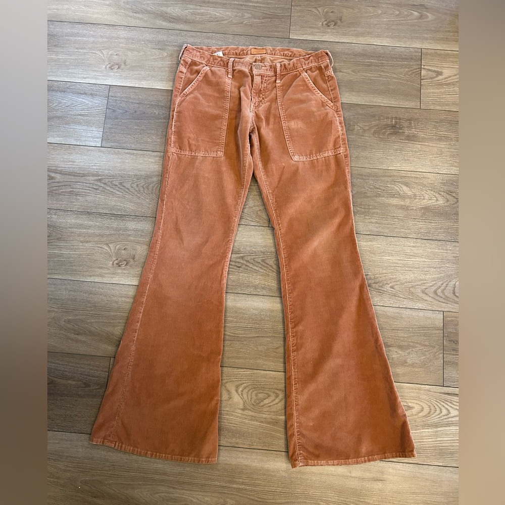 MOTHER The Hazer Corduroy Flare Pants Terracotta Size 29
